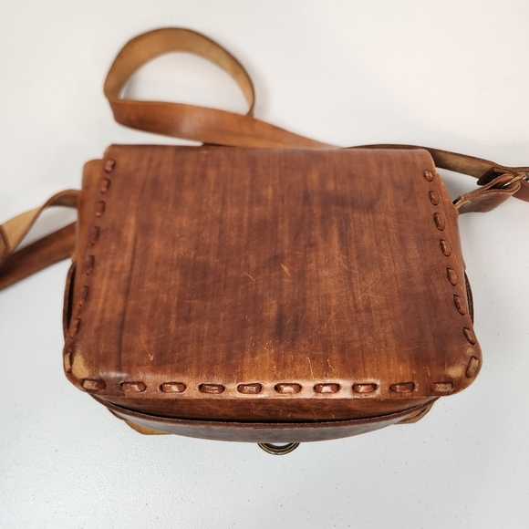 Vintage 1960s Mexican Tooled Leather Horse Lily Floral Crossbody Handbag Purse - Picture 8 of 12